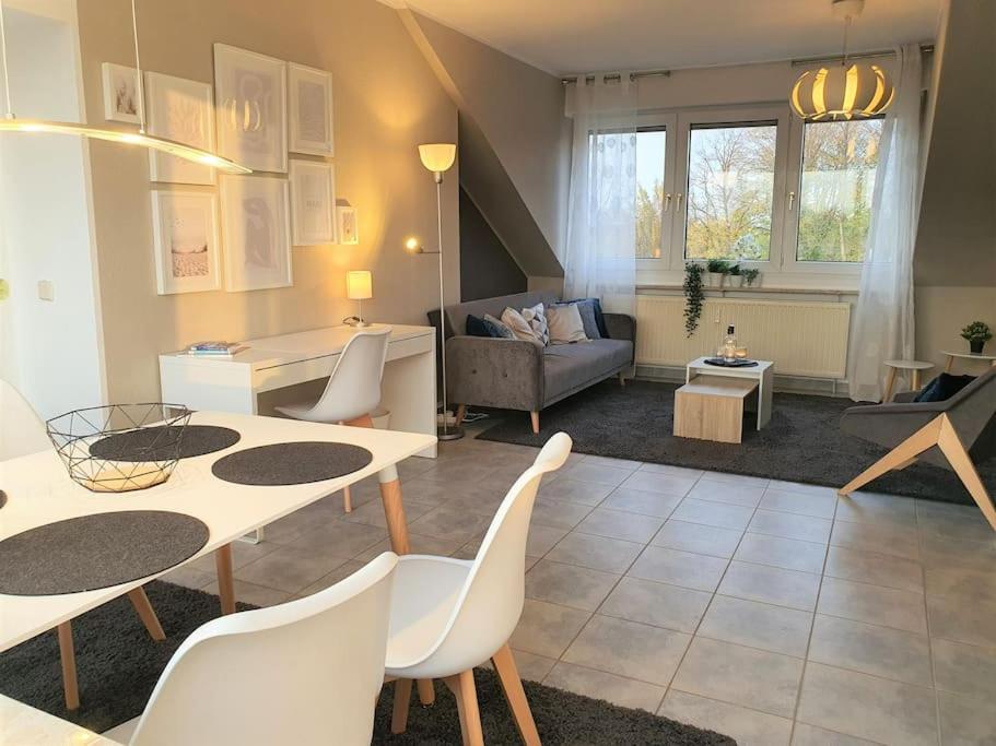 Modernes Und Ruhiges Appartement Mit Loggia Marl Εξωτερικό φωτογραφία