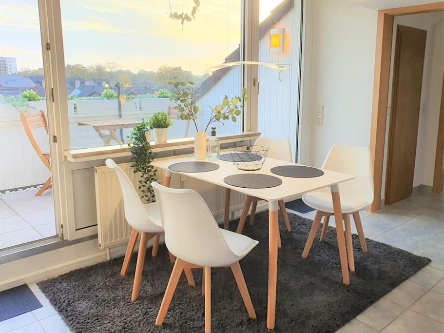 Modernes Und Ruhiges Appartement Mit Loggia Marl Εξωτερικό φωτογραφία